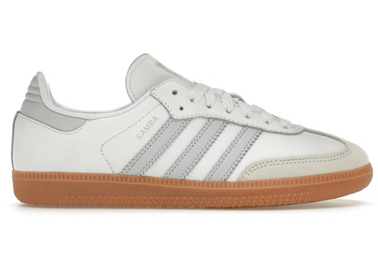 Adidas Samba Og Halo blue 
Shop dit næste par Adidas Samba her hos os. Samba er den perfekte kvalitets sko, med sin yderst gode komfort er det den perfekte sneaker til alle. Køb dem lige her
set fra siden
