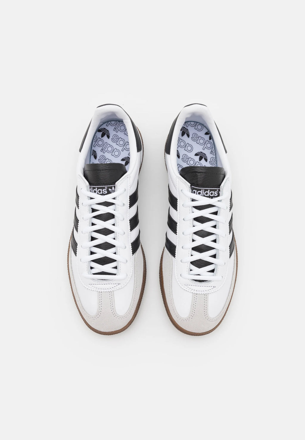 Adidas Handball Spezial White Black Gum
Shop dit næste par Handball Spezial. Disse Handball Spezial, er de perfekte sneaker til enhver lejlighed. Deres elegante design sikre dig en alsidig sneaker. 
set fra toppen