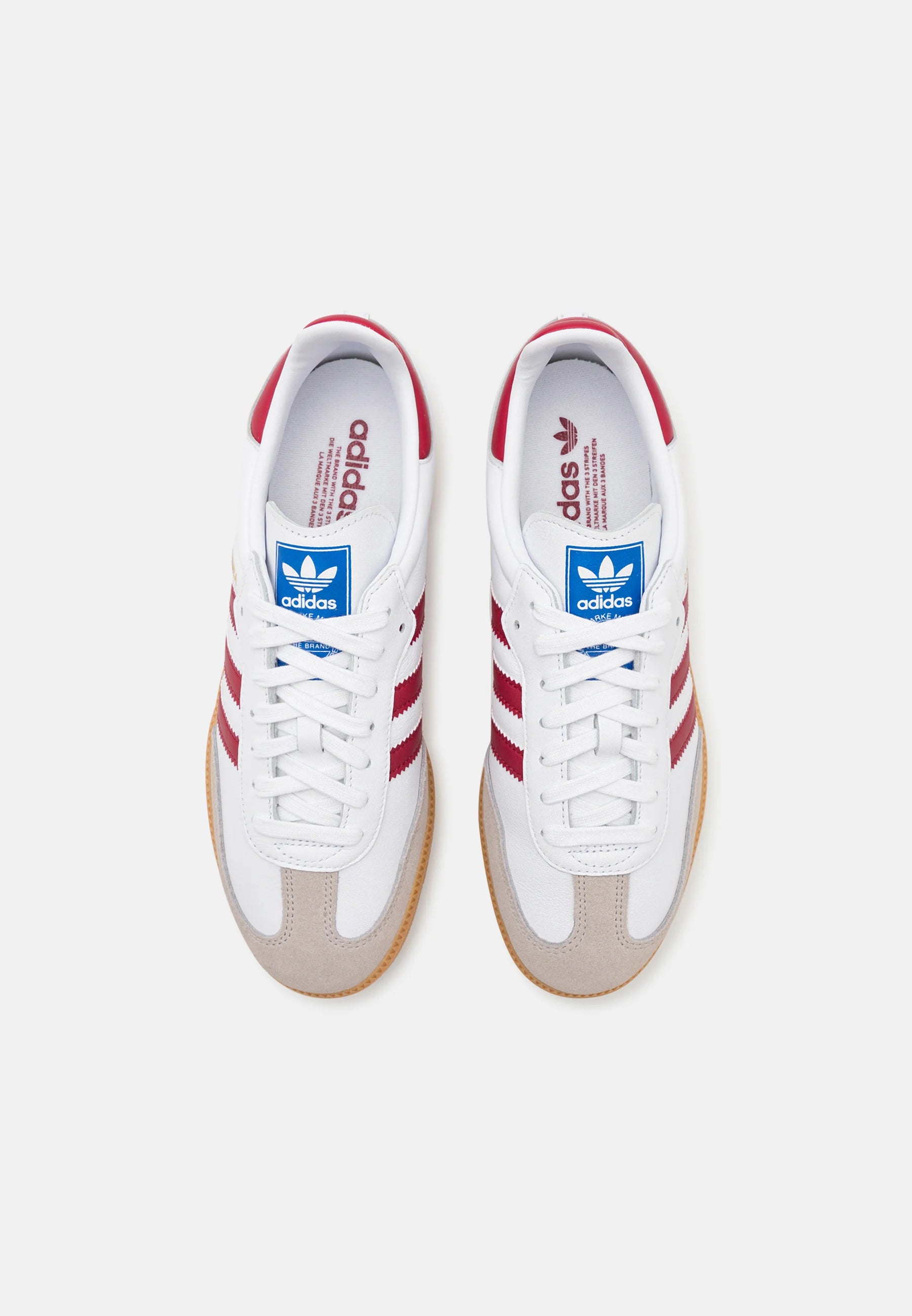 Adidas Samba OG White Burgundy Gum Shop dit næste par Adidas Samba her hos os. Samba er den perfekte kvalitets sko, med sin yderst gode komfort er det den perfekte sneaker til alle. Køb dem lige her
set fra toppen