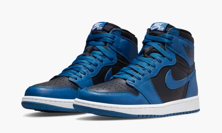 Air Jordan 1 Retro High Dark Marina Blue
Set fra siden begge sko