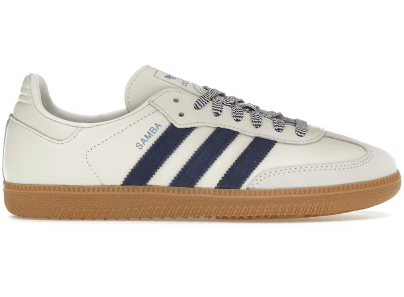 Samba Og Off White Dark Blue
En meget eksklusiv sneaker fra adidas, Denne sneaker er det ultimative valg til en hver sneaker elsker. Få adidas samba og off white dark blue idag. 
Set fra siden