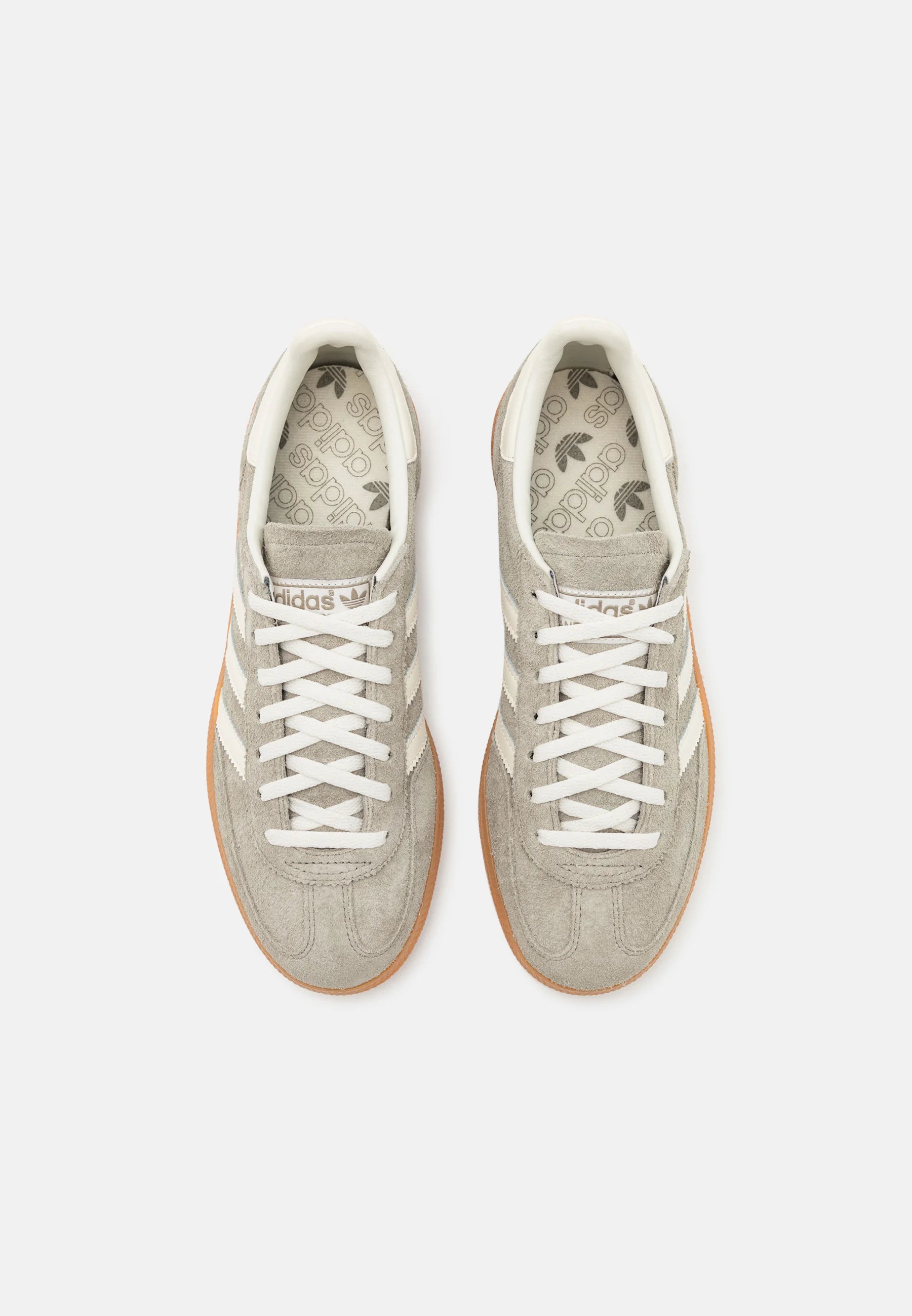 Adidas Handball Spezial Silver Pebble
Set fra oven
